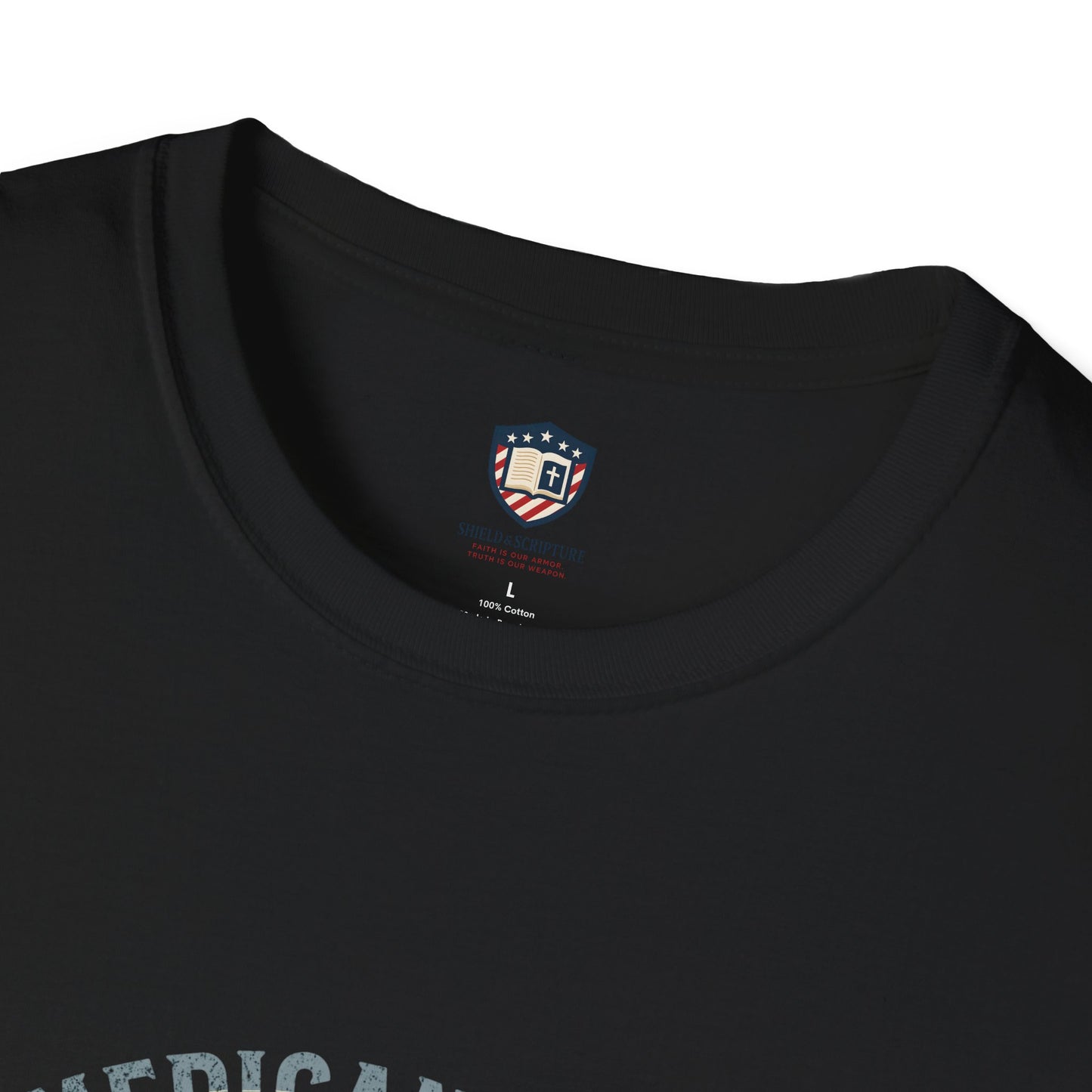 American Pride Eagle -Courage never Retreats Unisex T-Shirt